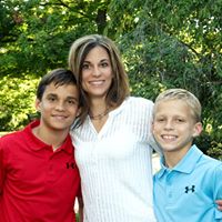 Michelle Roth Photo 8