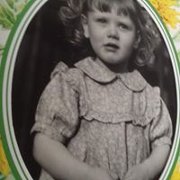 Marion Rowe Photo 7