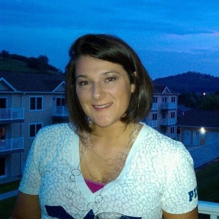 Kristin Moore Photo 25