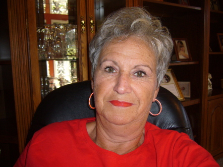 Hazel King Photo 34