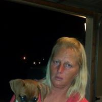 Dana Walker Photo 20