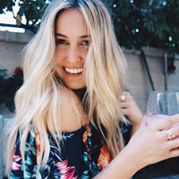 Riley Robbins Photo 6