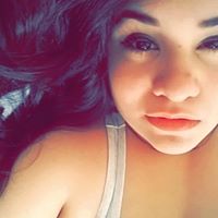 Adriana Almanza Photo 9