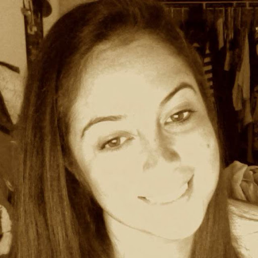 Stephanie Esposito Photo 13