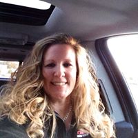 Angela Ferrell Photo 49
