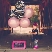Shauna Robinson Photo 16