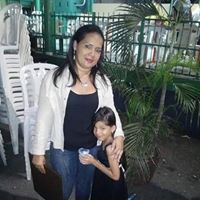 Fiordaliza Torres Photo 6