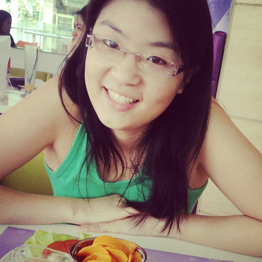 Sarah Cruz Photo 10