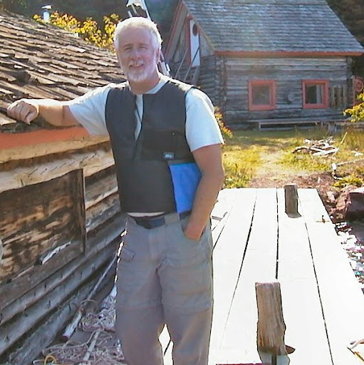 Michael Coomes Photo 12