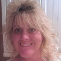Julie Miner Photo 32