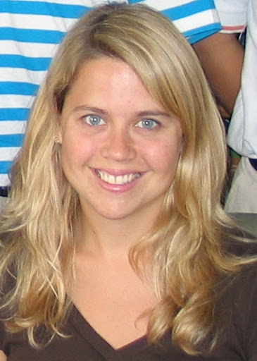 Heidi Fischer Photo 26