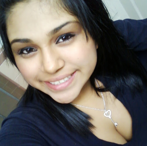 Victoria Sanchez Photo 40