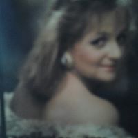 Angelia Young Photo 4