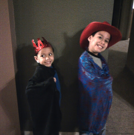 Lynda Martinez Photo 32