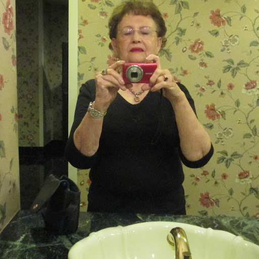 Carolyn Mcinnis Photo 10