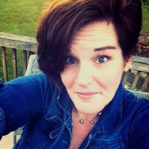 Kellie Downey Photo 3