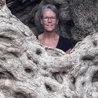 Rita Lind Photo 17