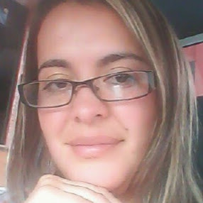 Sara Barrios Photo 31