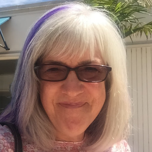 Linda Wallace Photo 2
