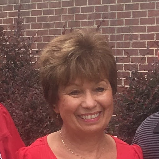 Annette Hunt Photo 15