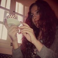Sarah Marr Photo 6