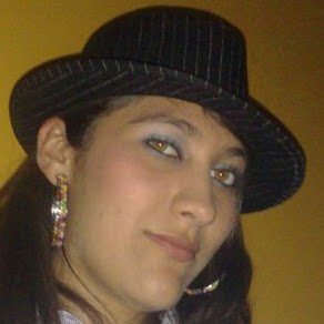 Luz Henao Photo 24