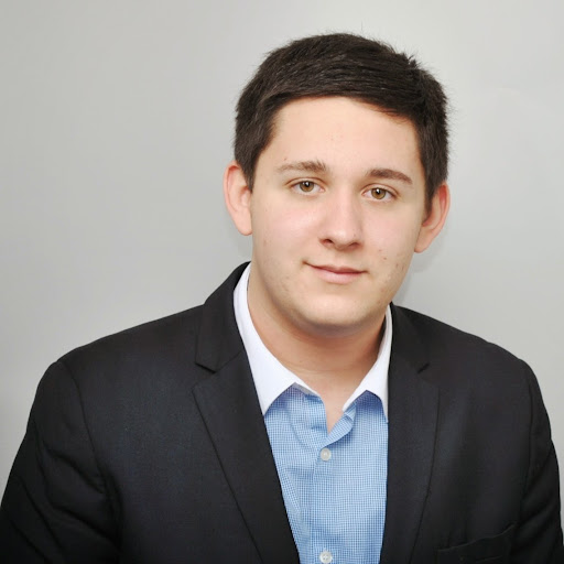 Christopher Schuster Photo 7