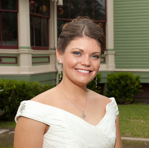 Amanda John Photo 19