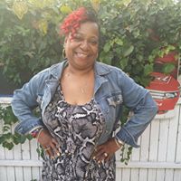 Lynda Freeman Photo 24
