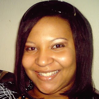 Tasha Robinson Photo 6
