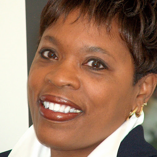 Sandra Quick Photo 32