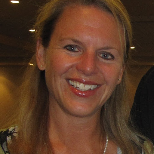 Carolyn Mcleod Photo 11