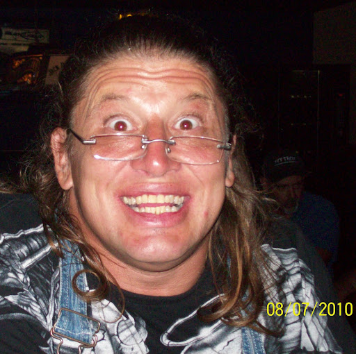 Eric Hunter Photo 35