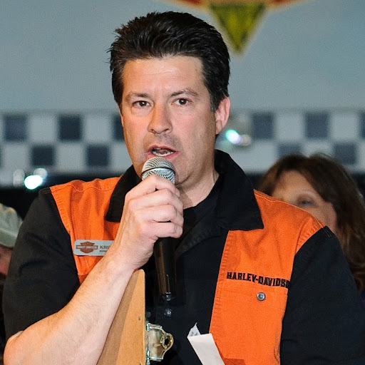 Kris Weiss Photo 25