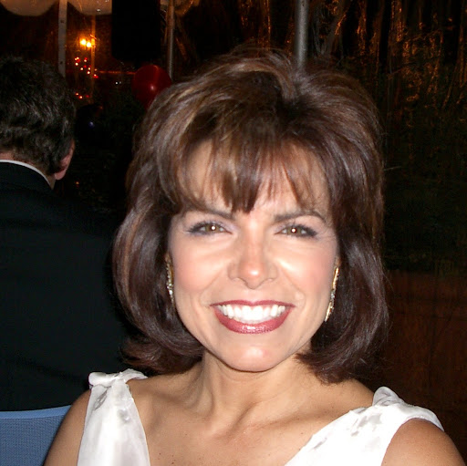 Sue Robbins Photo 34