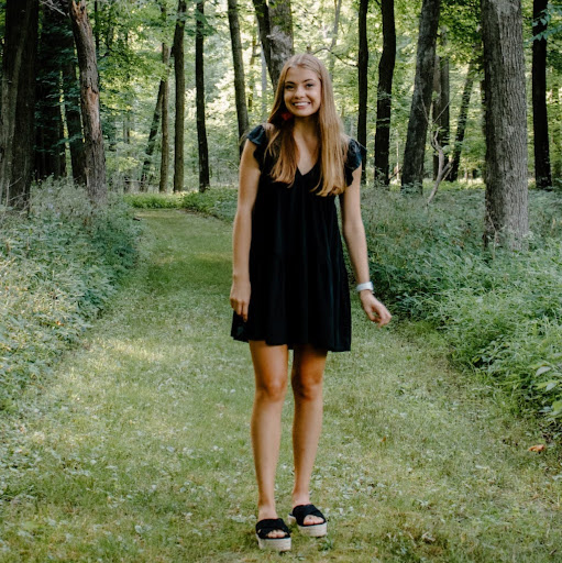 Ashley Schutte Photo 9
