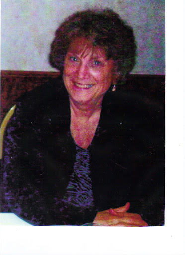 Nancy Applegate Photo 6