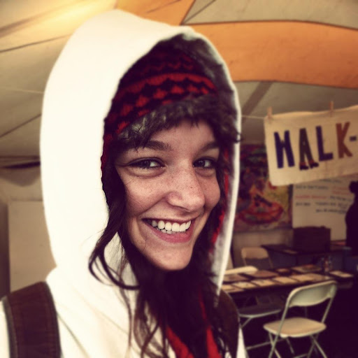 Kathryn Thomson Photo 22