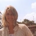 Linda Bell Photo 18