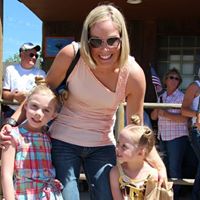 Michelle Skinner Photo 29