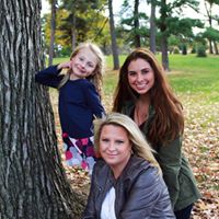 Kelli Reeder Photo 15