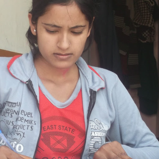 Maya Gupta Photo 29