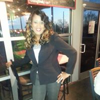 Deborah Holmes Photo 17