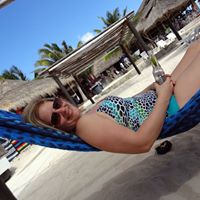 April Evans Photo 28
