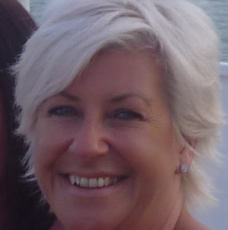 Alison Davies Photo 29
