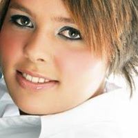Danielle Rowland Photo 11