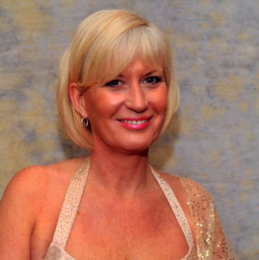 Alison Pate Photo 24