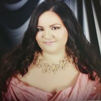 Noemi Lopez Photo 17