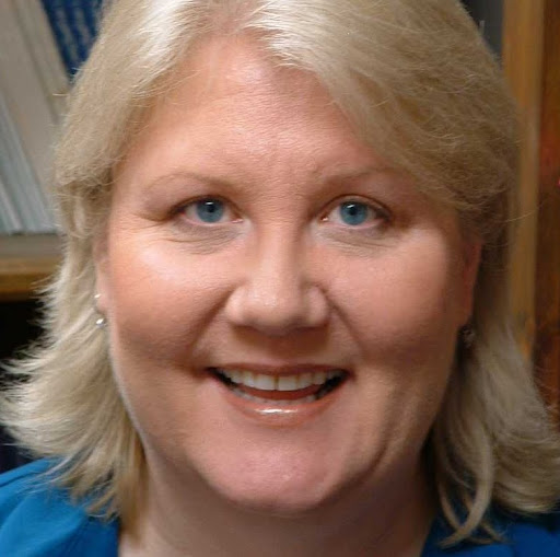 Lisa Livingston Photo 28
