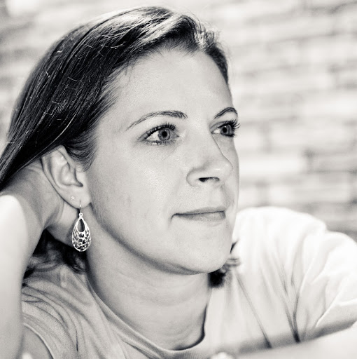 Regina Brown Photo 12